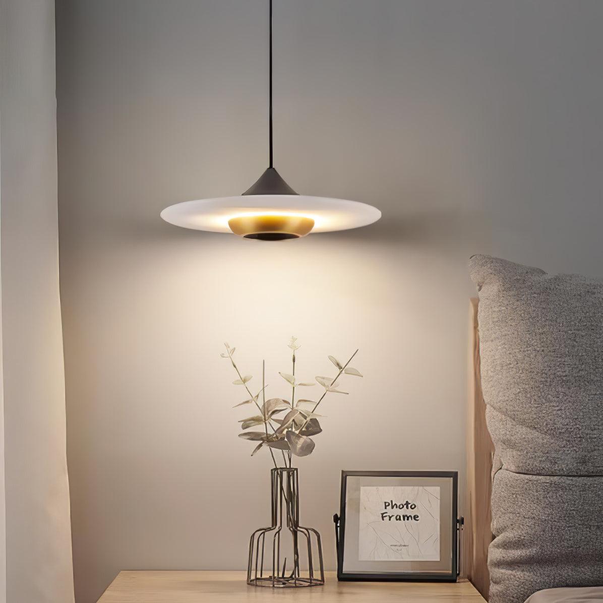 Elara marmorpendel moderne med integreret LED | Lersk
