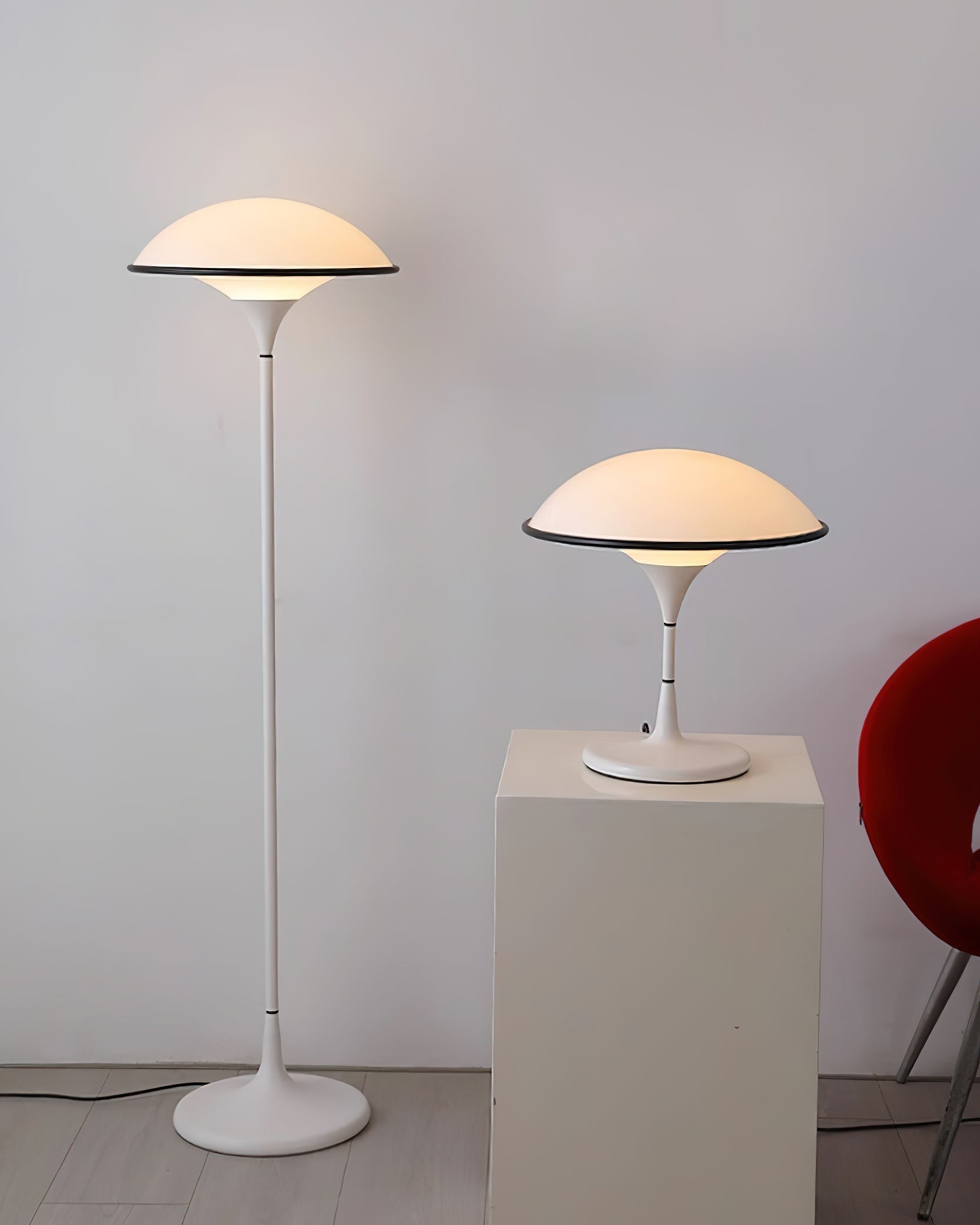 Aurelia Table Lamp by LumaCraft | Elegant, Distinctive | Lersk