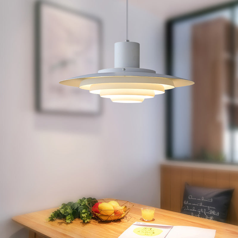 Suspension moderne en aluminium NovaLume pour salles à manger | Lersk