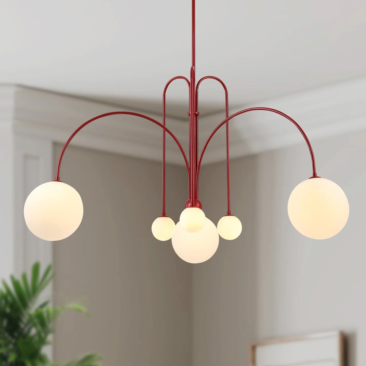Nova Crest Pendant Light With Dramatic Hanging Design For Dining Rooms Entrances | Lersk