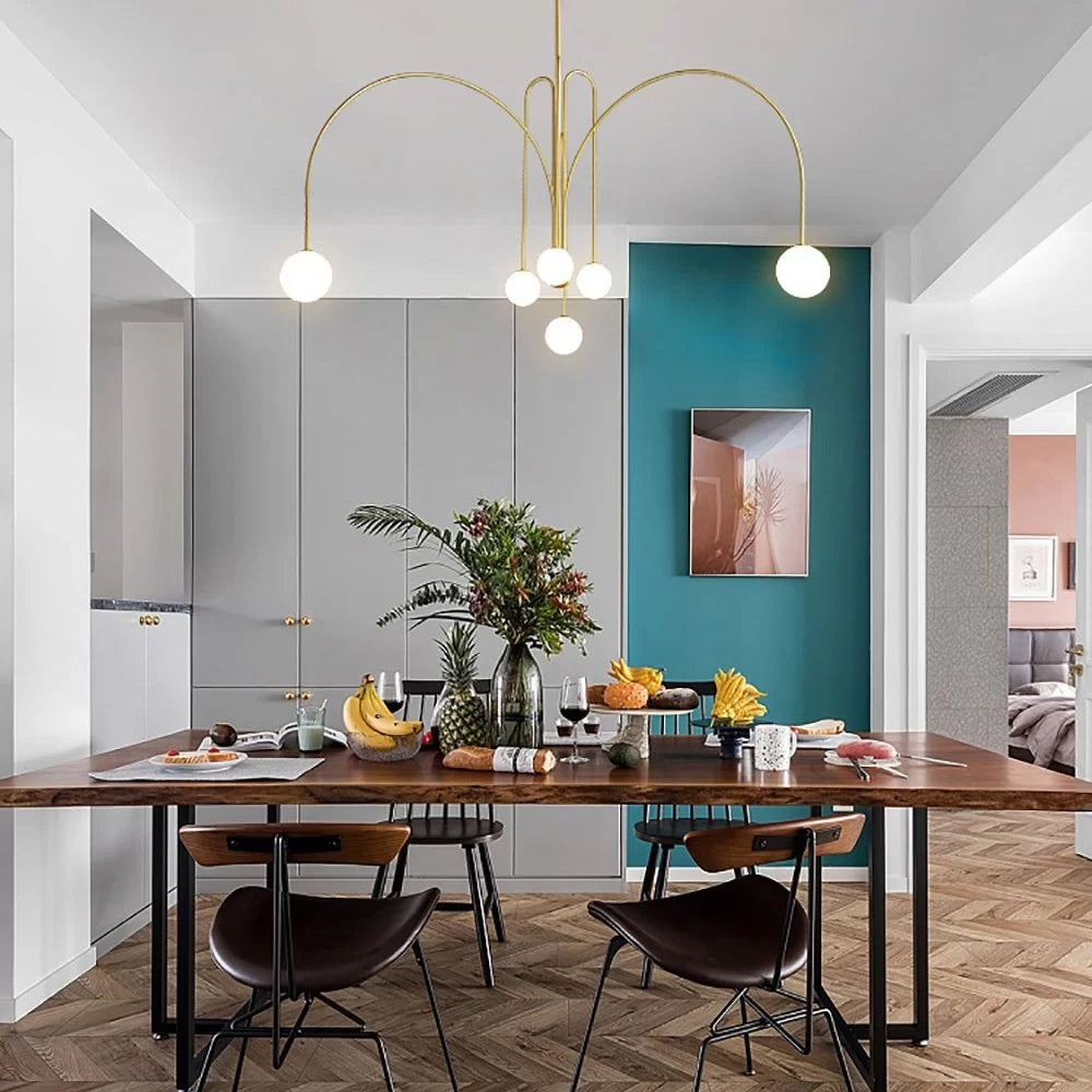 Nova Crest Pendant Light With Dramatic Hanging Design For Dining Rooms Entrances | Lersk