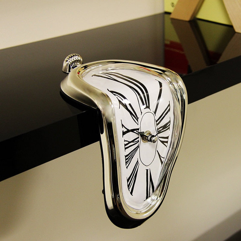 Lunara | Surreal Distorted Melting Clock | Lersk