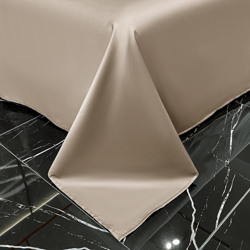 Elara Luxe Egyptian Cotton Hotel Bedding Set With Gold Trim | Lersk