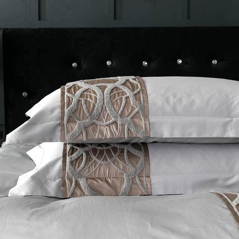 Aurelia Egyptian Cotton Luxury Bedding Set Premium | Lersk