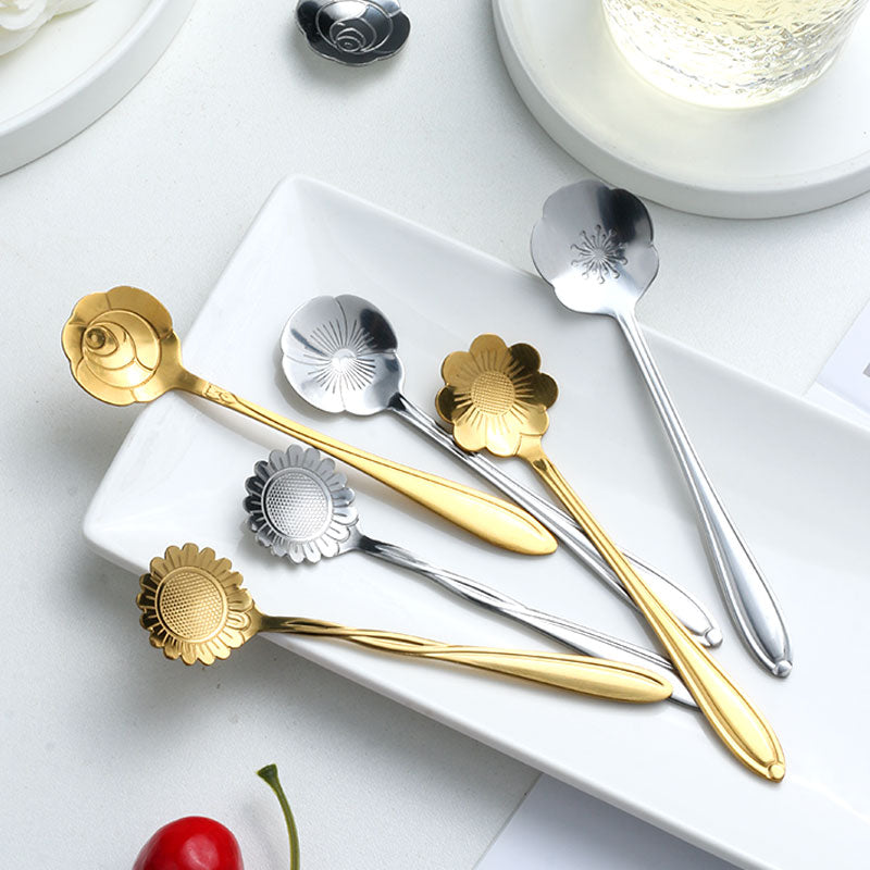 Florin | 8-teiliges Teelöffel-Set aus Edelstahl mit Blumenmotiv | Lersk