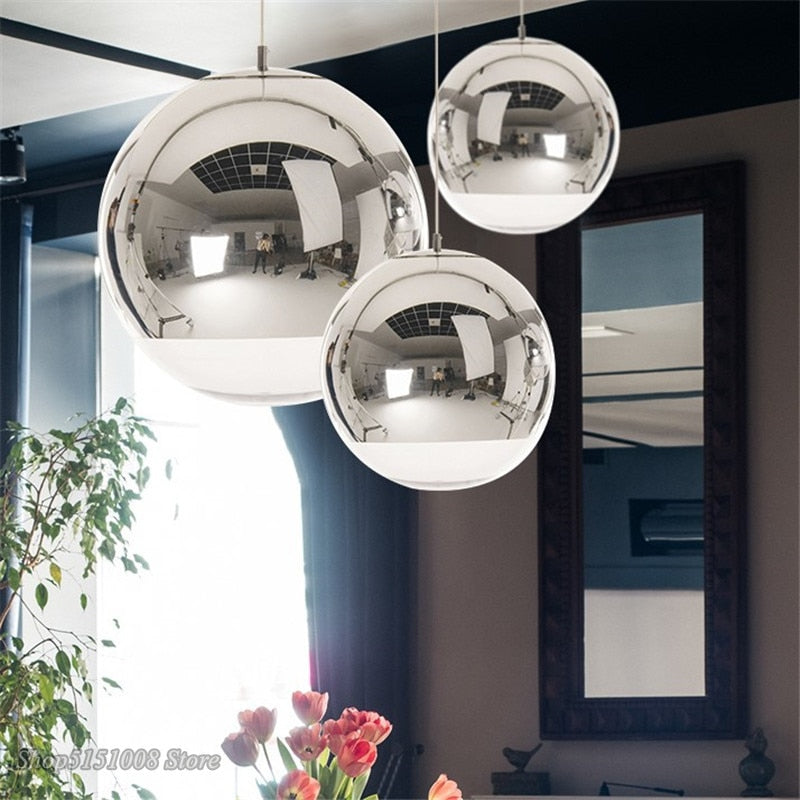 LumaOrb Glas-Hängeleuchte Silber und Klare Kugeln | Lersk