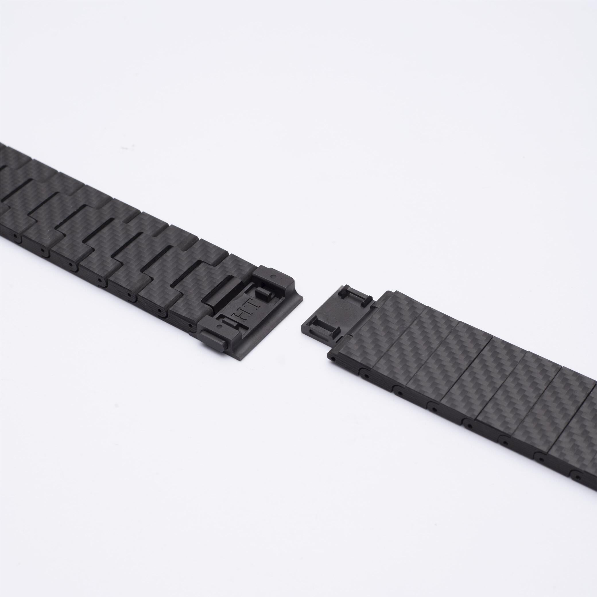Kivra Carbon Fiber Apple Watch Band | Lersk