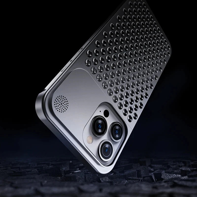 Averon Borderless Protective Case in Titanium Aluminum Alloy for iPhone | Lersk