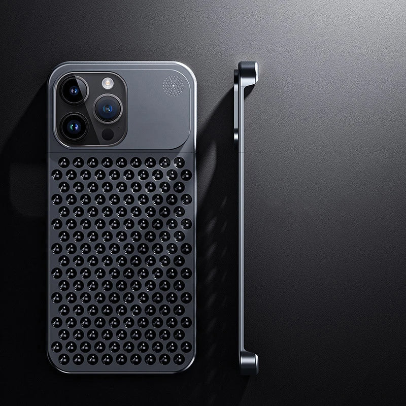 Averon Borderless Protective Case in Titanium Aluminum Alloy for iPhone | Lersk