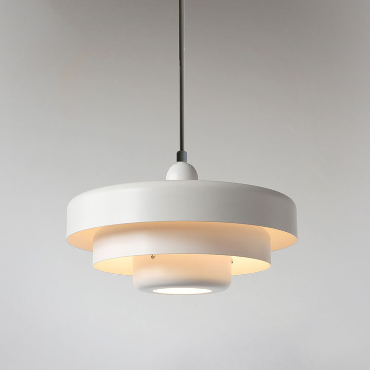 Nordisk inspireret multi-lags metalpendel 21 cm | Lersk