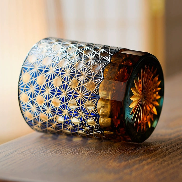 Miyara | Handgefertigte Bernstein-Whiskygläser mit Stern-Chrysanthemen-Design und Holzkiste | Lersk