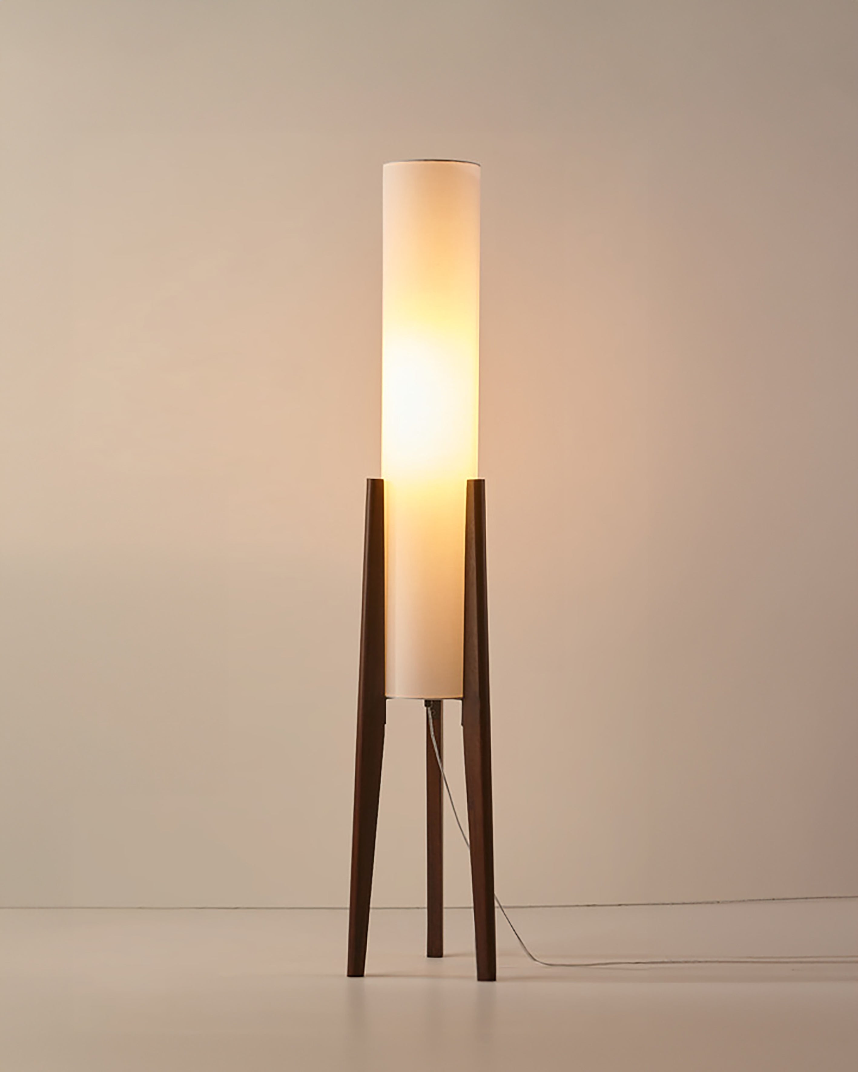 NovaOak Walnut Floor Lamp Solid Wood With Fabric Shade | Lersk
