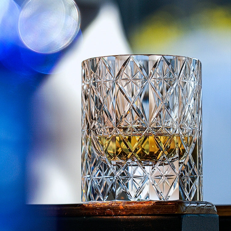 Hoshira | Håndlavet himmelsk whiskyglas i trææske | Lersk