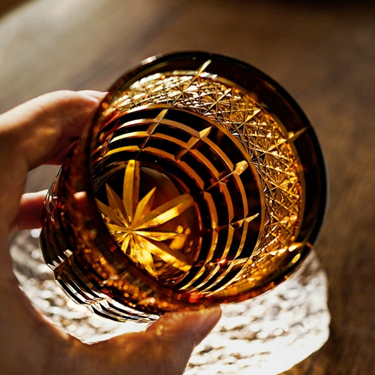 Kiyora Handcrafted Amber Whisky Glass With Diamond-Cut Design And Wooden Box | Lersk