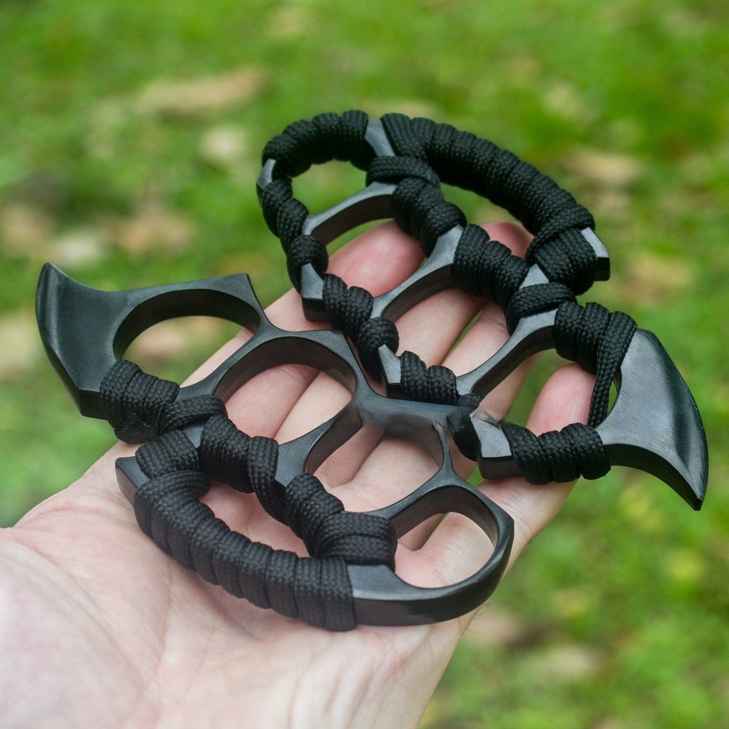 Grip Force Tactical Self-Defense Tool Compact Personal Protection Device With Durable Metal Construction | Lersk