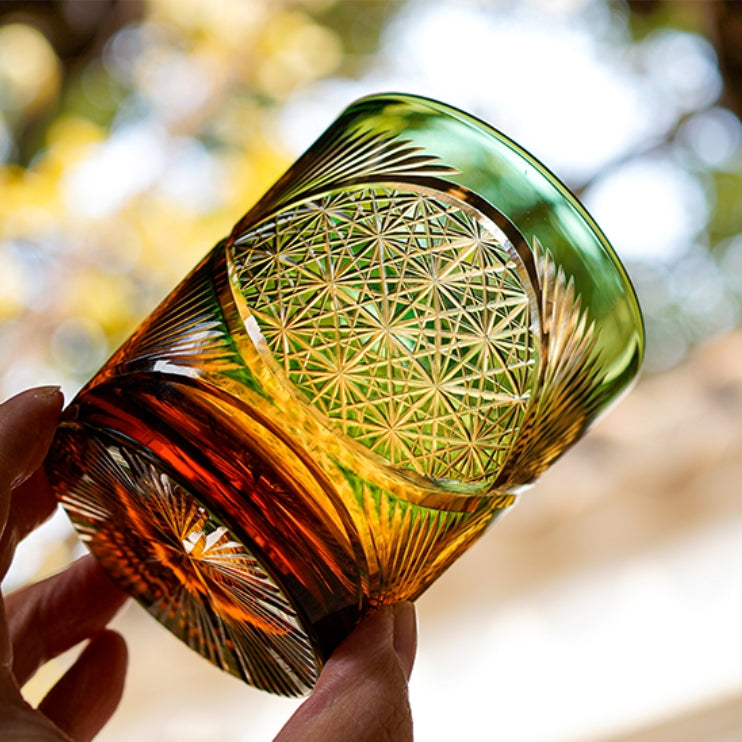 MiyuCraft | Ręcznie wykonana szklanka do whisky z piórem żurawia w drewnianym pudełku | Lersk