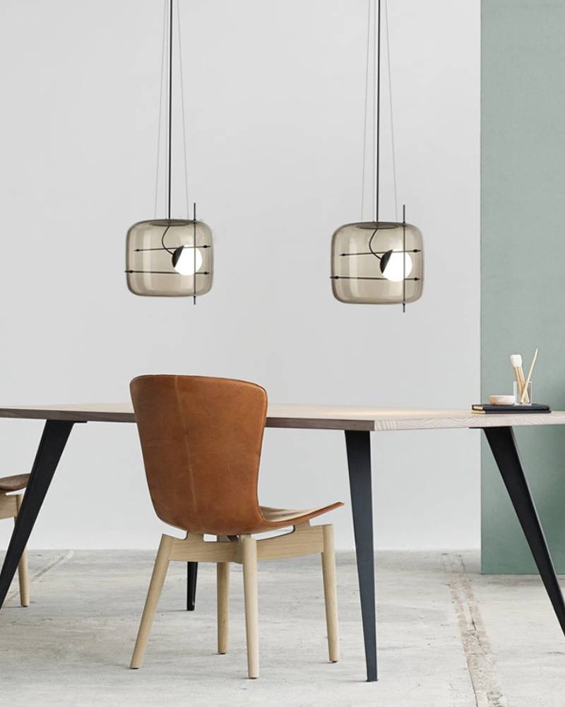 Moderne loftsophængt lampe med moderne glaspendel | Lersk