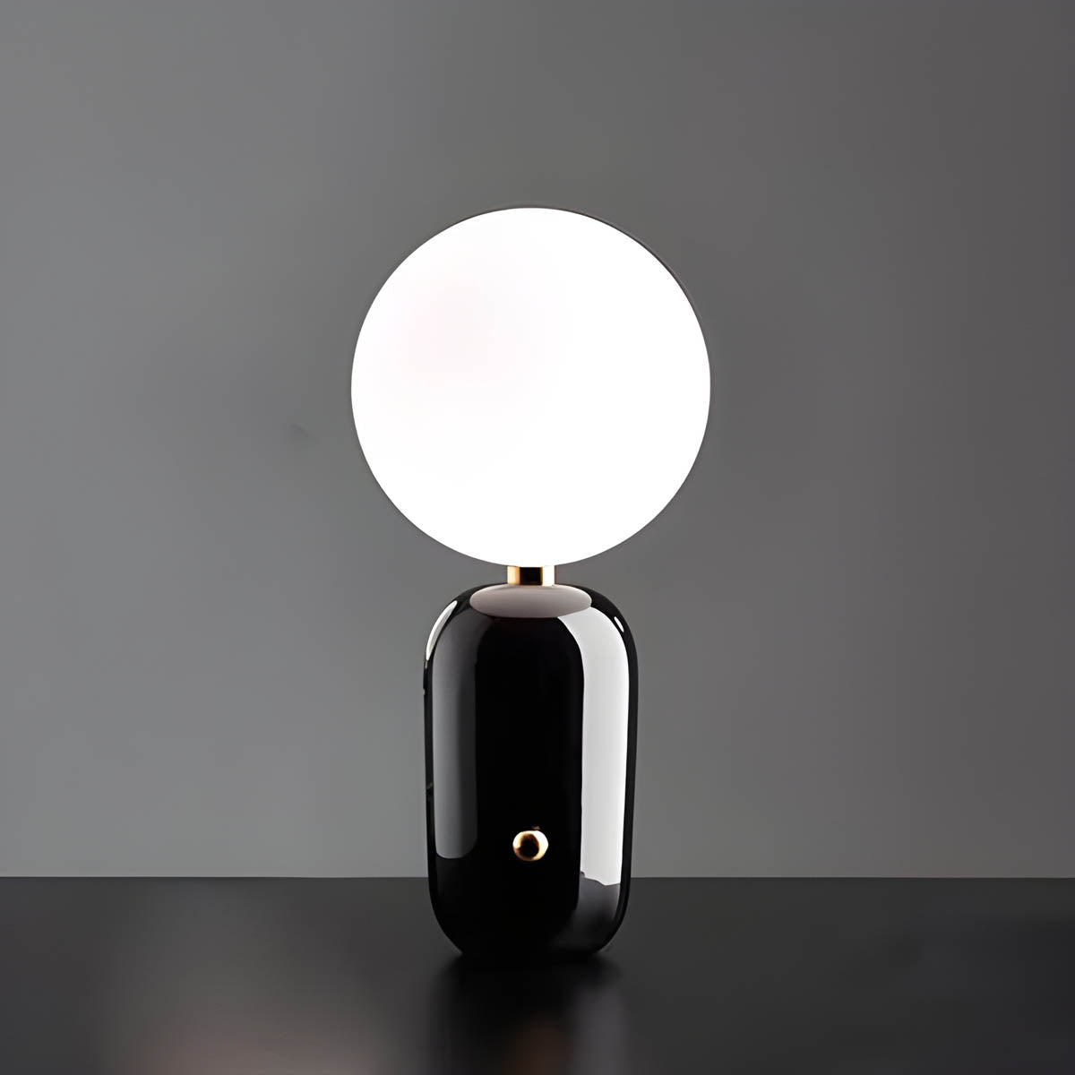 LumaVale Stolní lampa Jednoduché elegantní interiérové osvětlení | Lersk