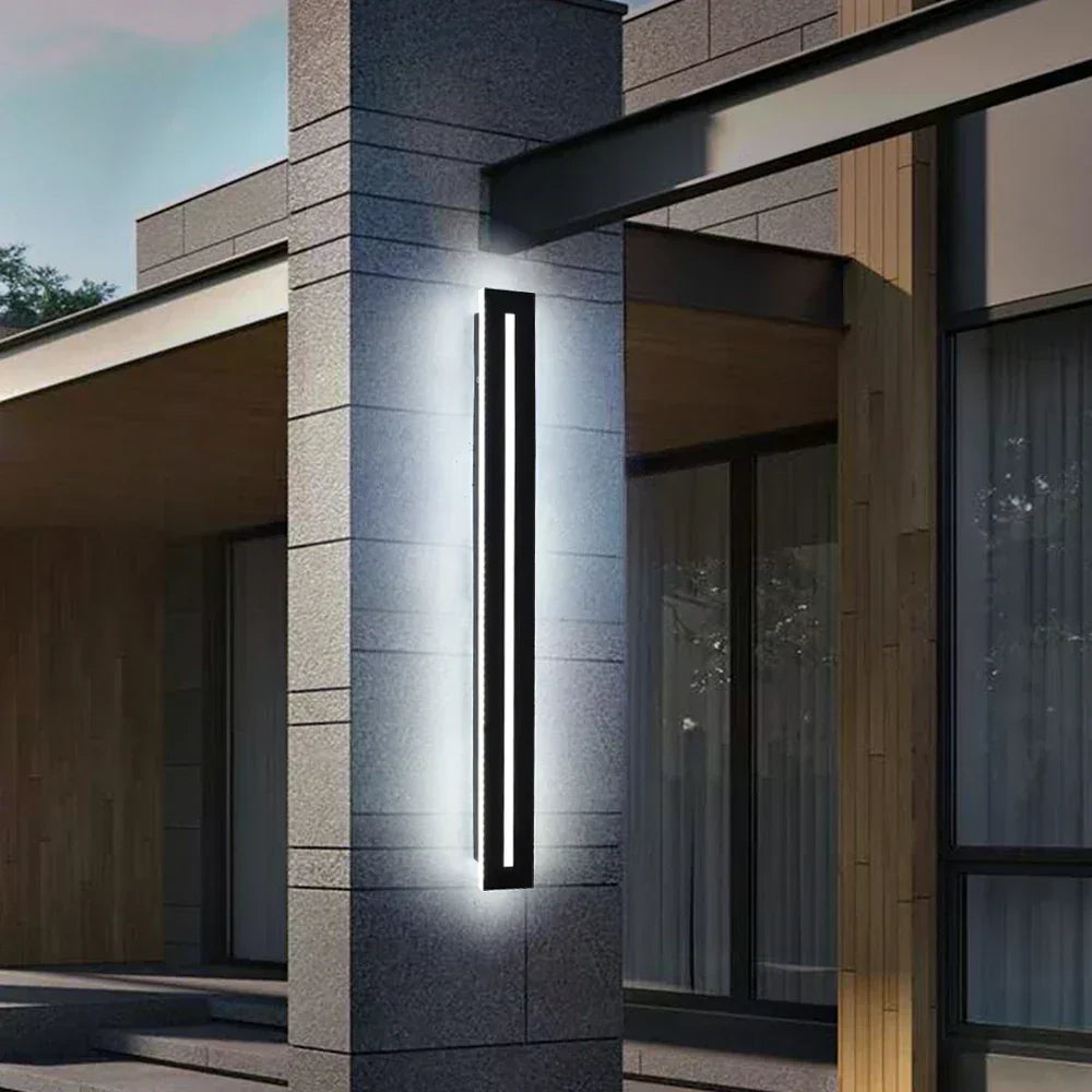 Rowan Lång LED Vägglampa | Lersk