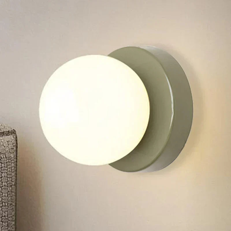 Nordická LED skleněná nástěnná lampa Elegantní minimalistické nástěnné svítidlo se základnou G9 do ložnice | Lersk
