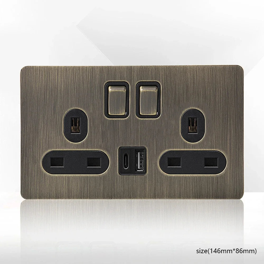 מתג קיר מתכתי רטרו עם שקע ויציאת טעינת USB | Lersk
