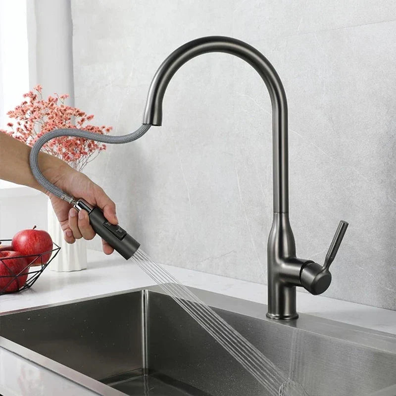 Kuchyňská baterie FlowNova s vysouvací sprchou | Lersk