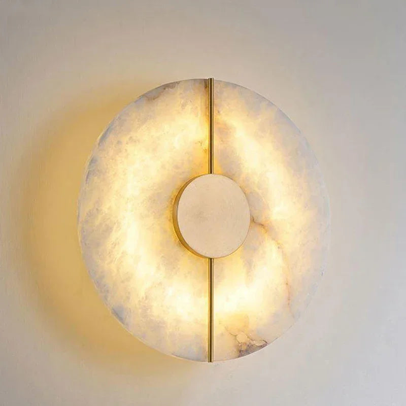 Mramorová nástěnná lampa LED s pozlaceným měděným povrchem pro obývací pokoj nebo ložnici | Lersk