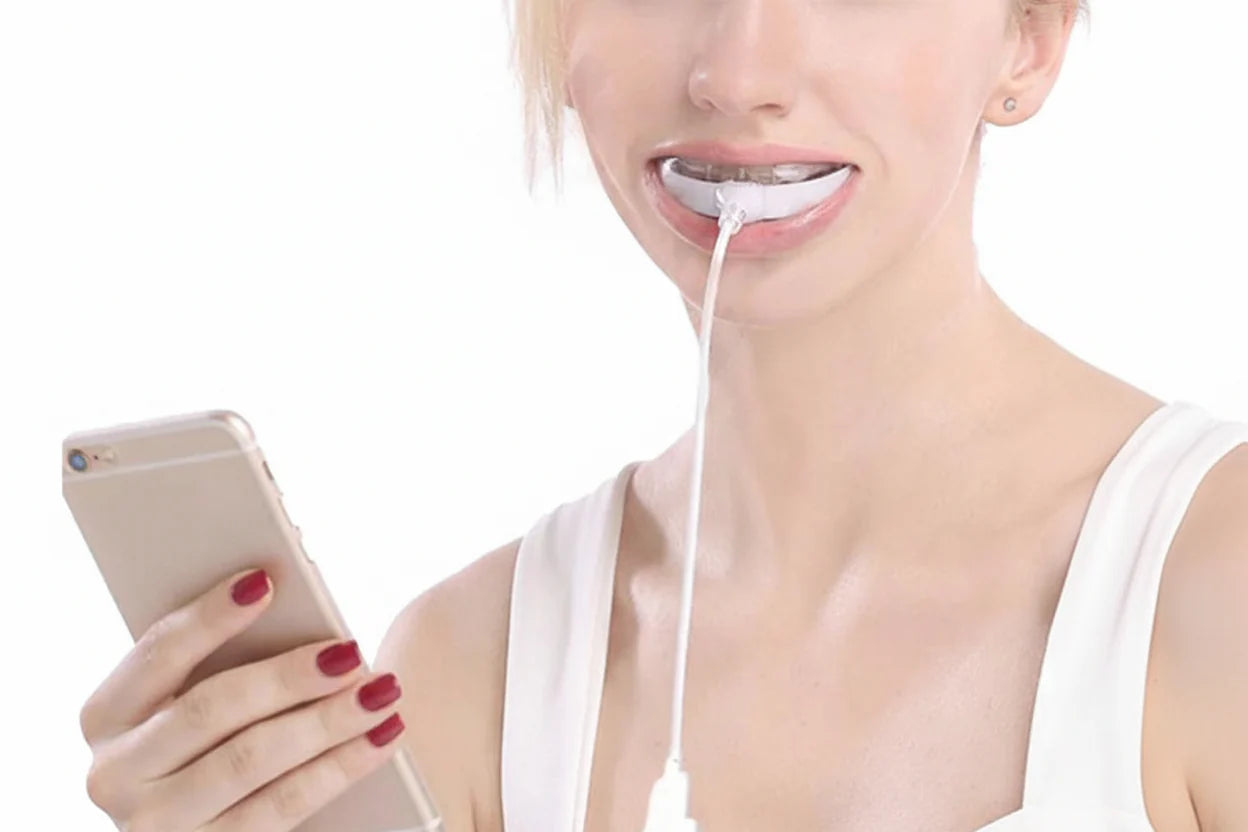 Dispositivo di terapia orale a luce rossa per il comfort di gengive e denti | Lersk