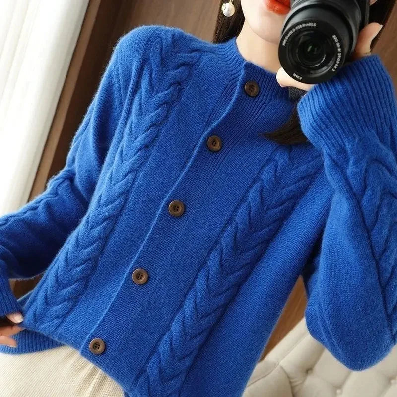 Chic Knit Cardigan | Lersk