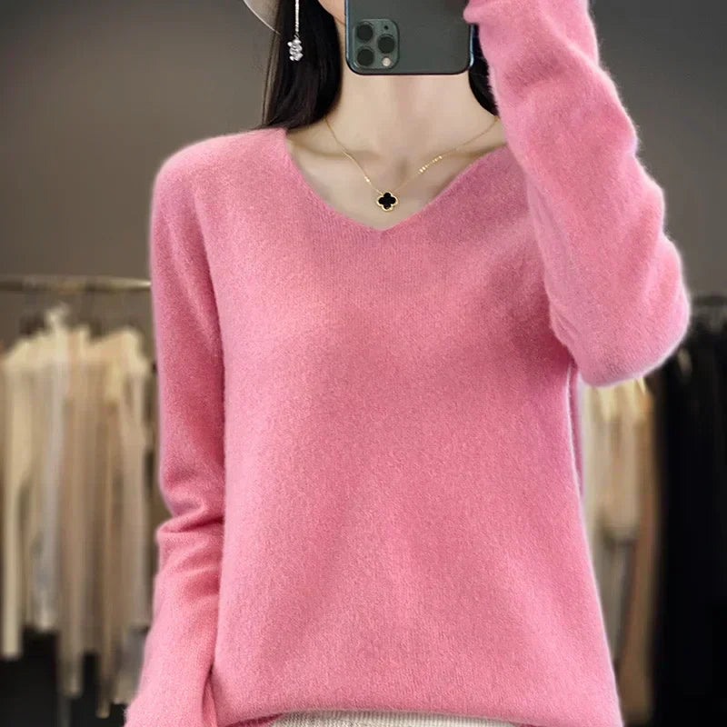 Solara Wool Premium Australian Merino V-Neck Sweater | Lersk