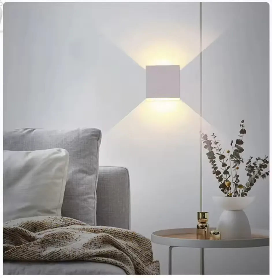 ElegantBeam minimalistická nástěnná lampa pro sofistikované osvětlení ElegantBeam minimalistická nástěnná lampa pro sofistikované osvětlení | Lersk