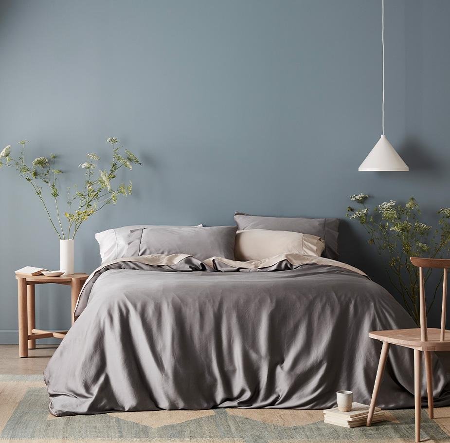 Velora Sateen Pillowcase Set with Antimicrobial Charcoal | Lersk