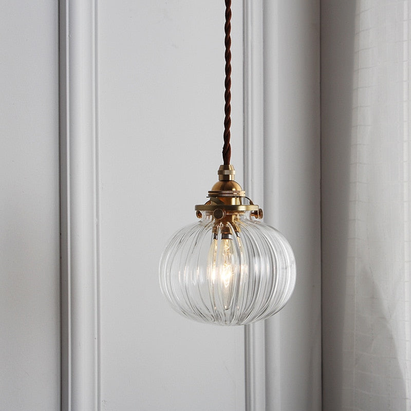 Lunara Retro Glas-Hängeleuchte mit Eisen-Finish-Akzent | Lersk
