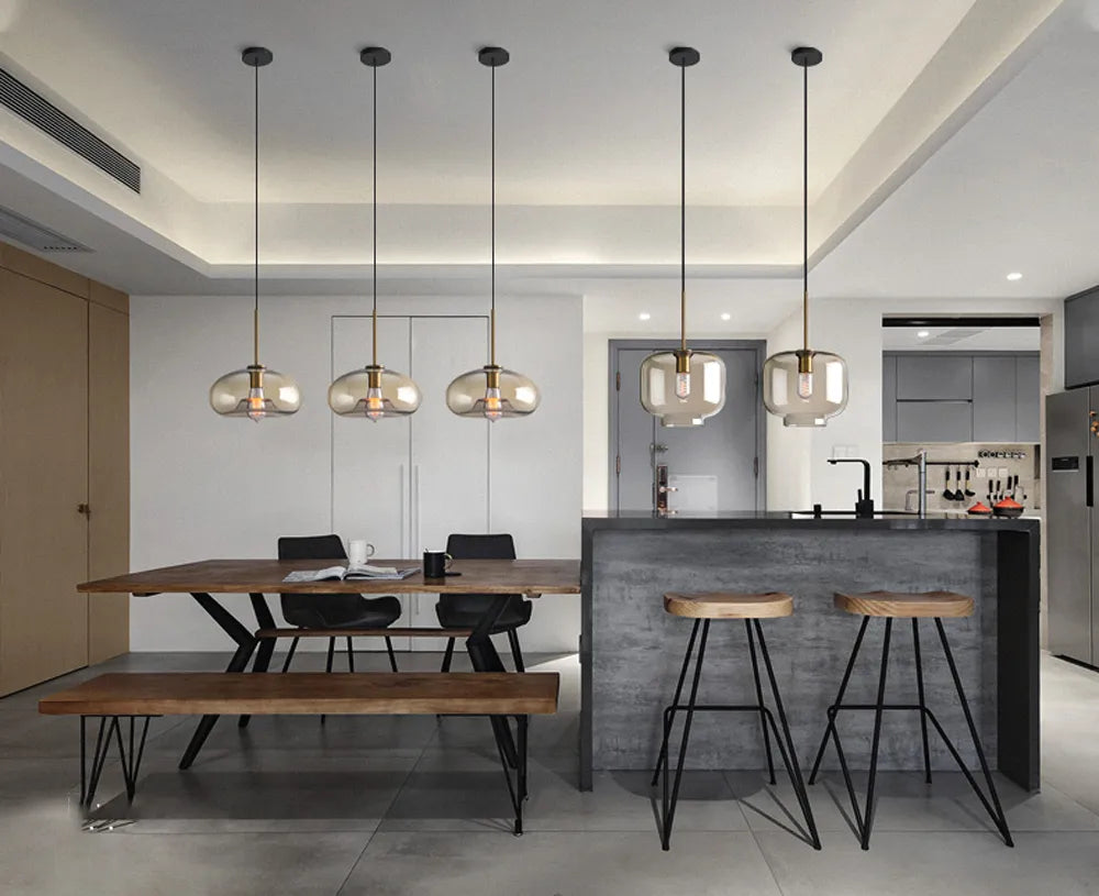 Arctix Glas-Hängeleuchte im industriellen LED-Luxusstil | Lersk