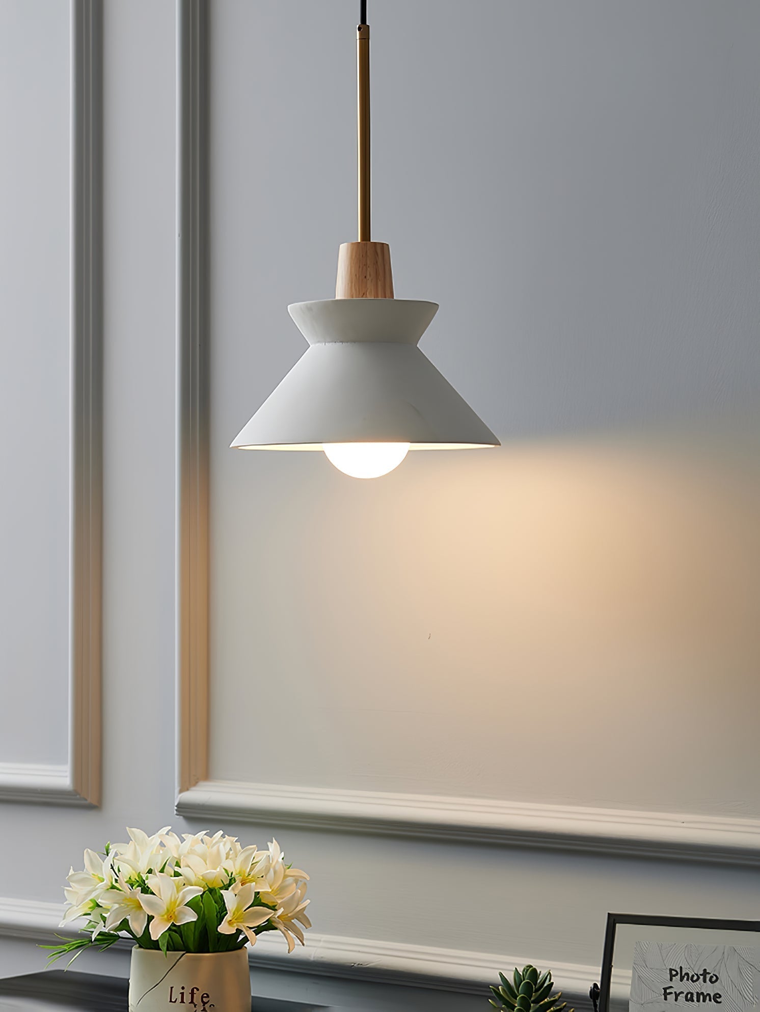 Scandinavian Pendant Lamp for Bedroom | Lersk