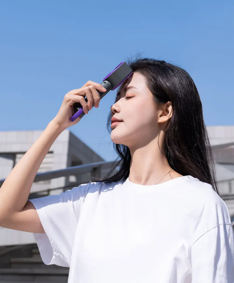 Skye Portable Handheld Cooling Fan With Cold Compress For On The Go | Lersk