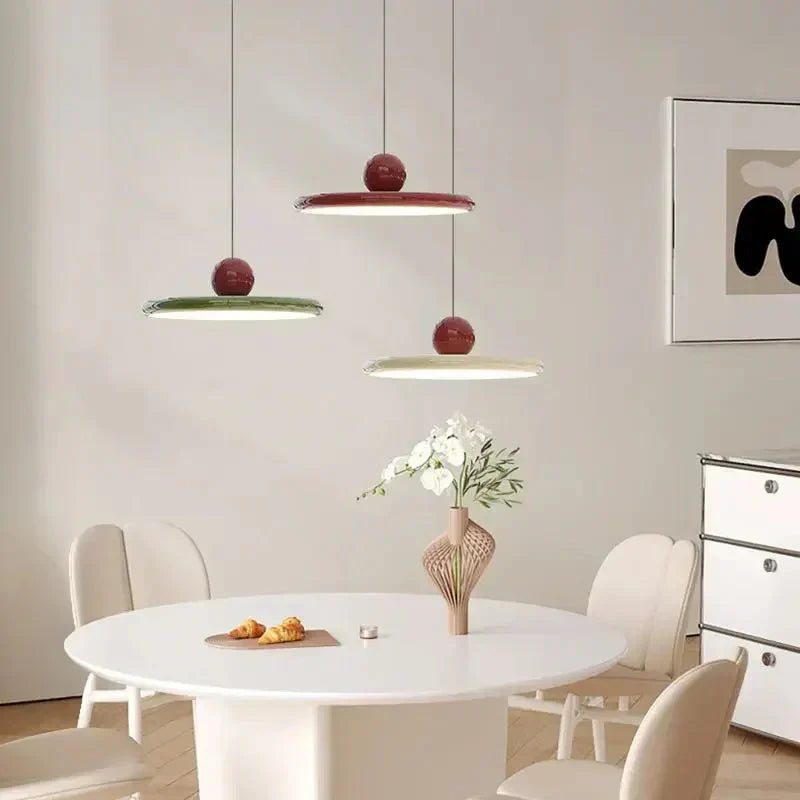 Kolekcja lamp wiszących Lunara | Lersk