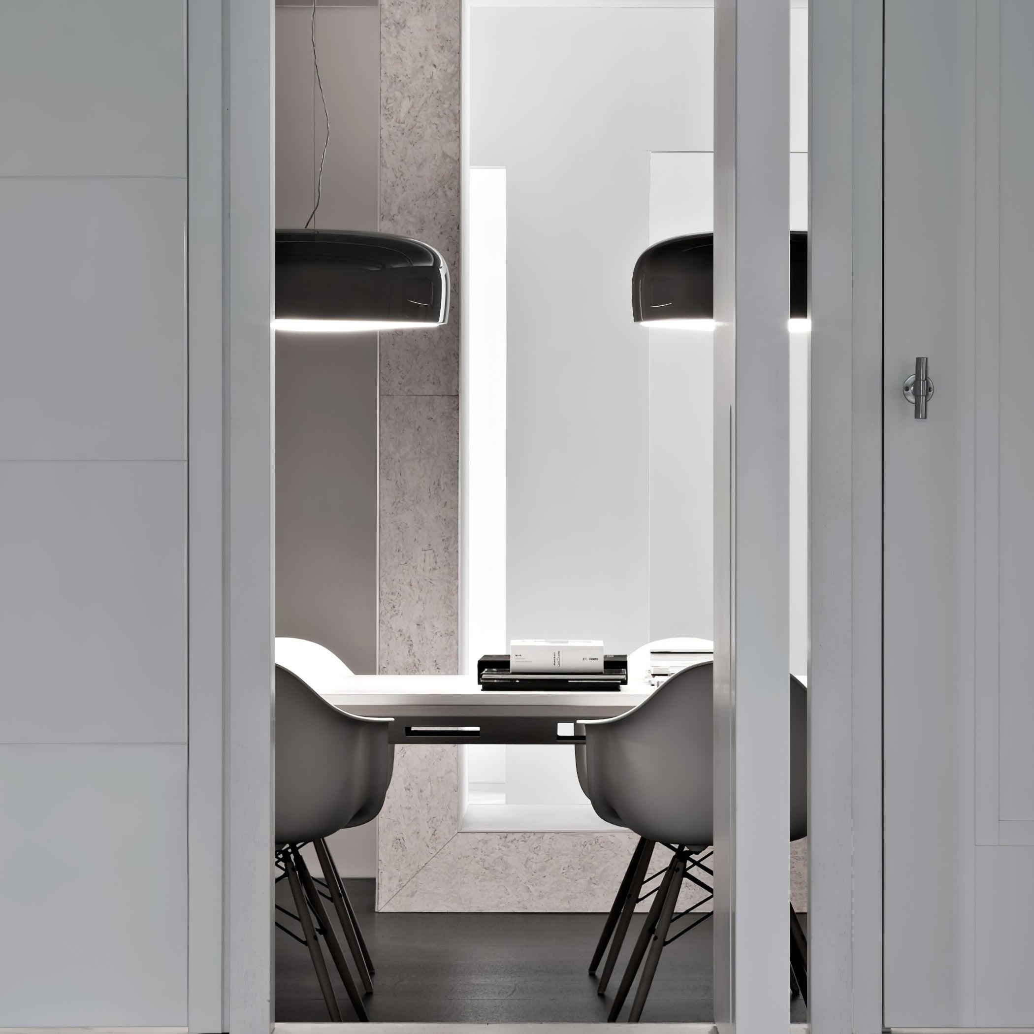 Lampada a sospensione Smith salvaspazio luminosa moderna a LED per soggiorni | Lersk