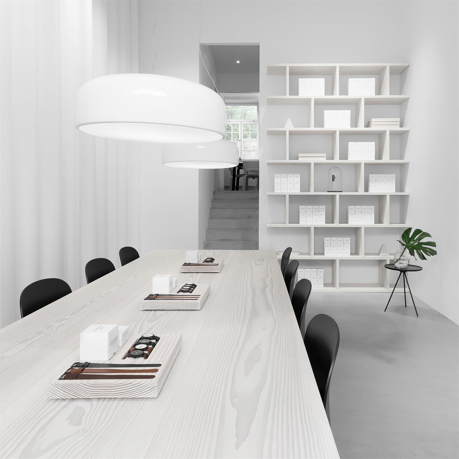 AstraLume loftpendel med elegant glød-design | Lersk