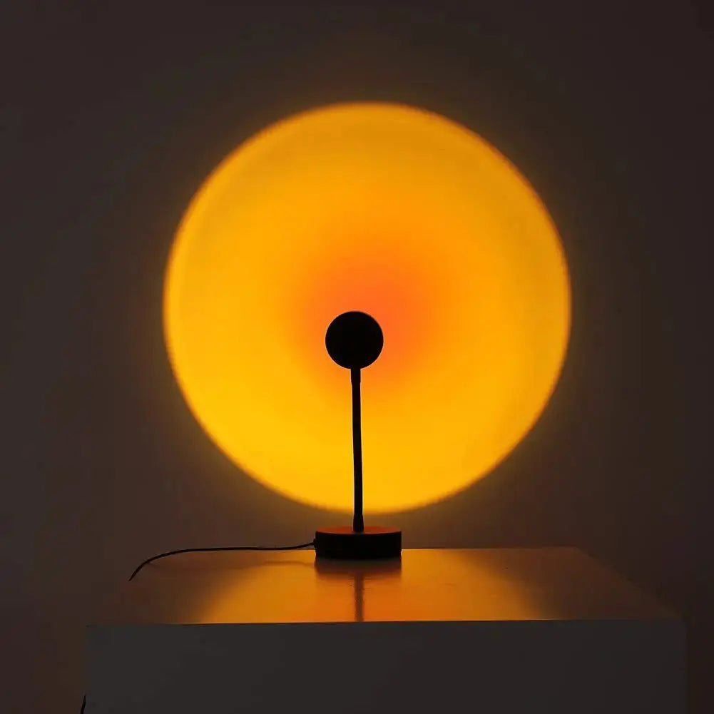 GoldenGleam LED-Projektionslampe für stimmungsvolles Sonnenuntergangslicht zu Hause | Lersk