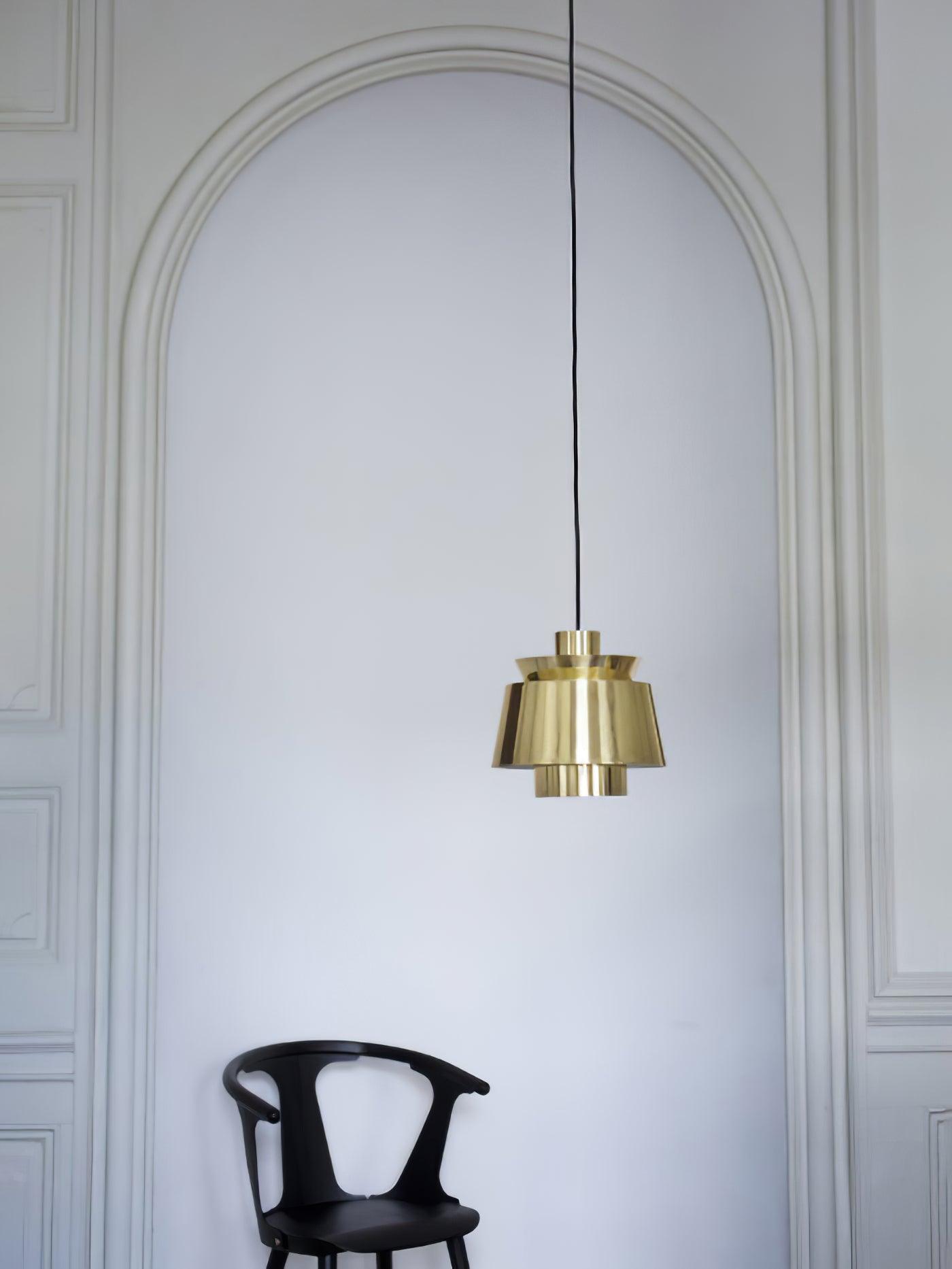 Závěsná lampa AsteriaGlow Elegantní hvězdné stropní svítidlo | Lersk