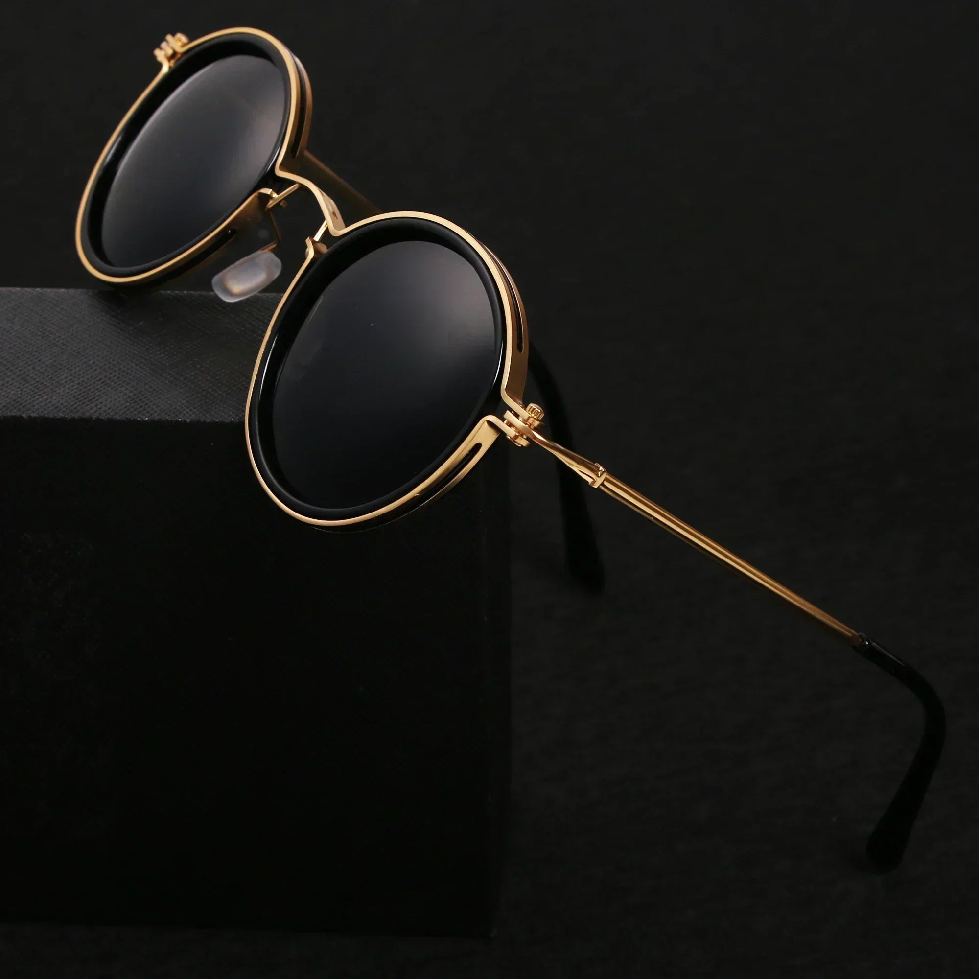 Lunara Vintage Okrągłe Okulary Przeciwsłoneczne ze Złotą Oprawą i Ochroną UV400 | Lersk