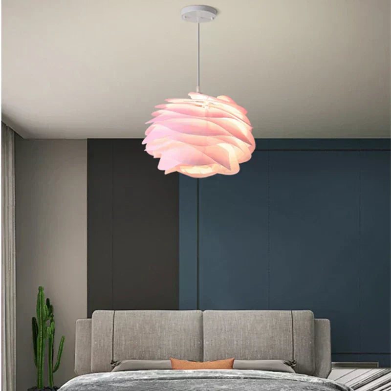Lunara Bloom Glas-Deckenleuchte für sanfte florale Atmosphäre | Lersk