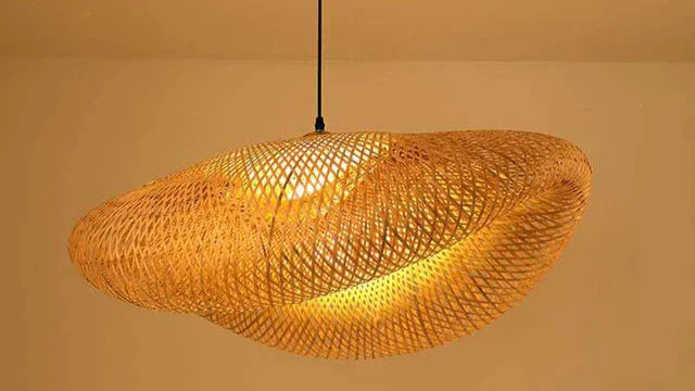 Avela handgefertigter Rattan-Kronleuchter | Lersk