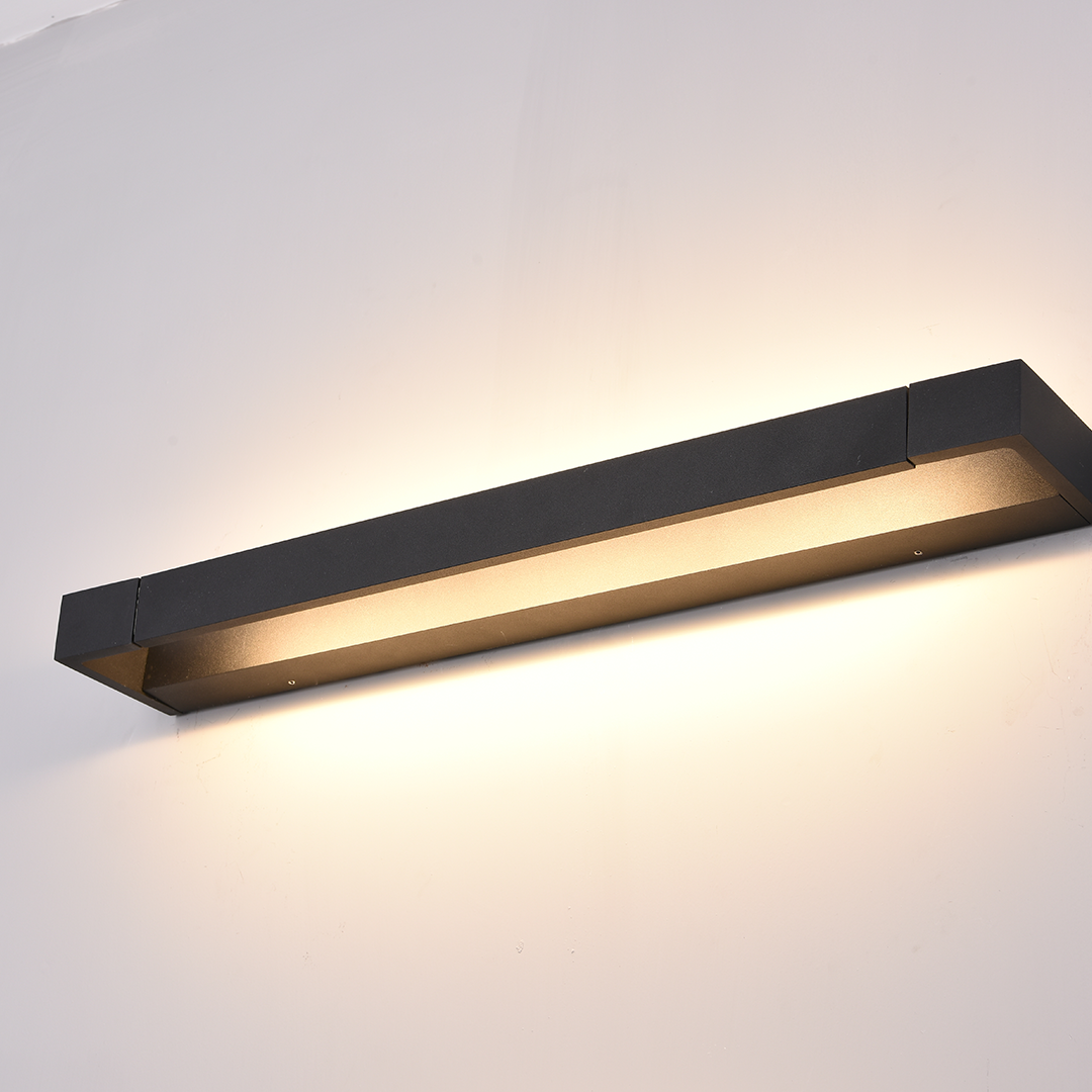 AeroLuma otočná LED nástěnná lampa | 340° nastavitelný světelný kužel | Lersk