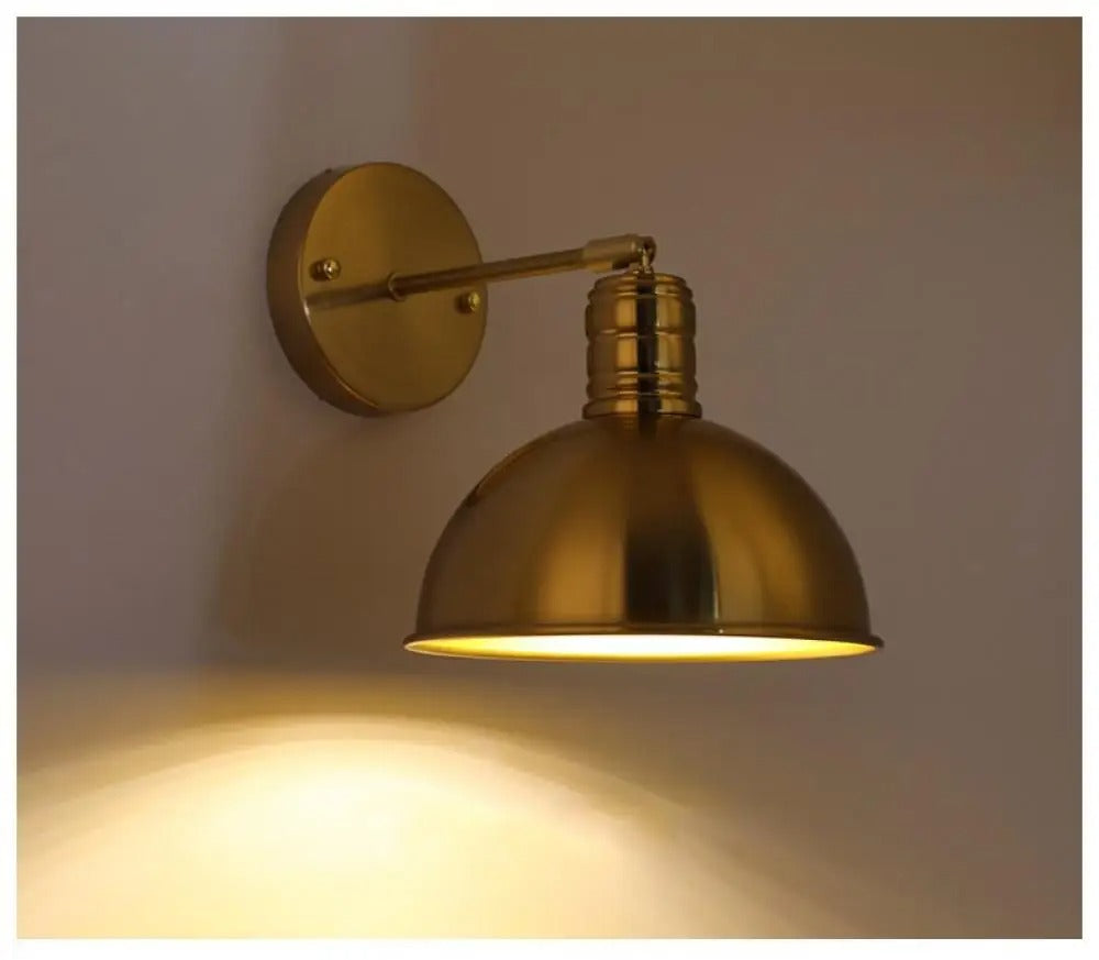 Vintage nástěnná lampa s ramenem | Lersk