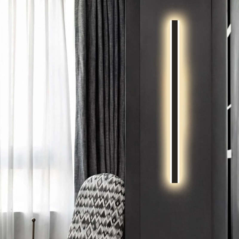 Frostline Linear Outdoor Wall Lamp with Acrylic Pane | Lersk