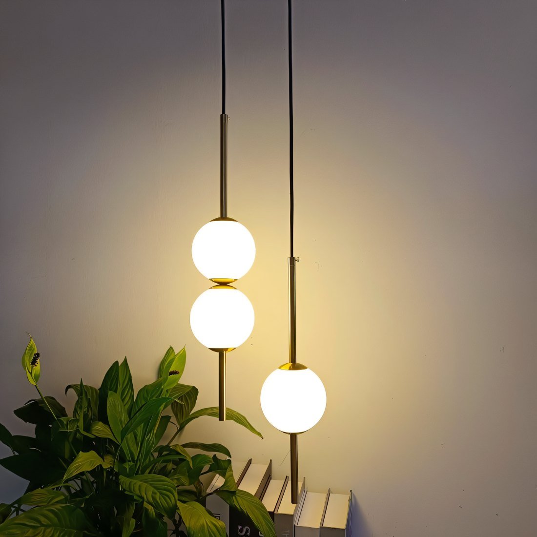 Lampa wisząca Lyra Nordic ze szkła z regulowanym LED do wysp kuchennych | Lersk