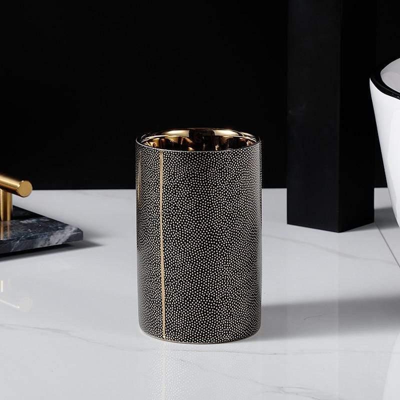 Set accessori bagno Armani Organizer in ceramica di lusso per bagni moderni | Lersk