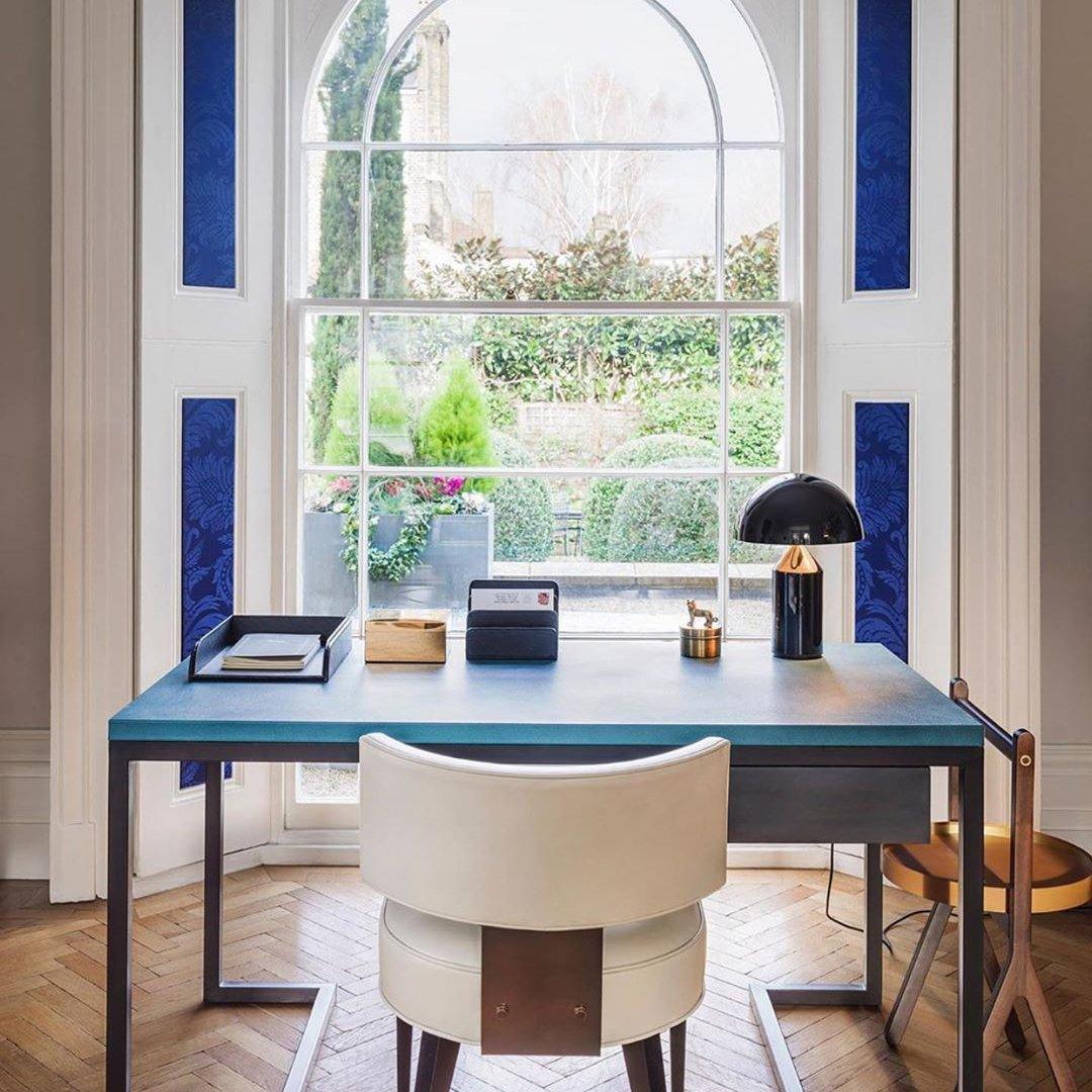 Lampada da Tavolo in Metallo Atollo Design Geometrico Iconico per Case Moderne | Lersk